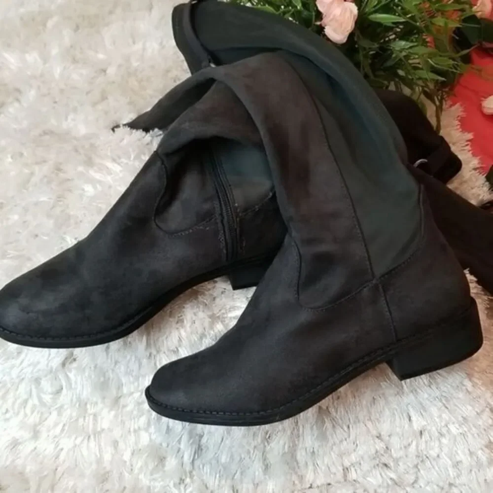 Rebel by‎ Zigi Women's Round Toe Knee High Fashion Dark Grey Size 8.5